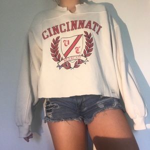 College crew neck